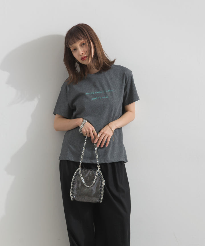 ロゴクルーネックTシャツ