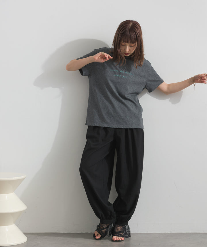 ロゴクルーネックTシャツ