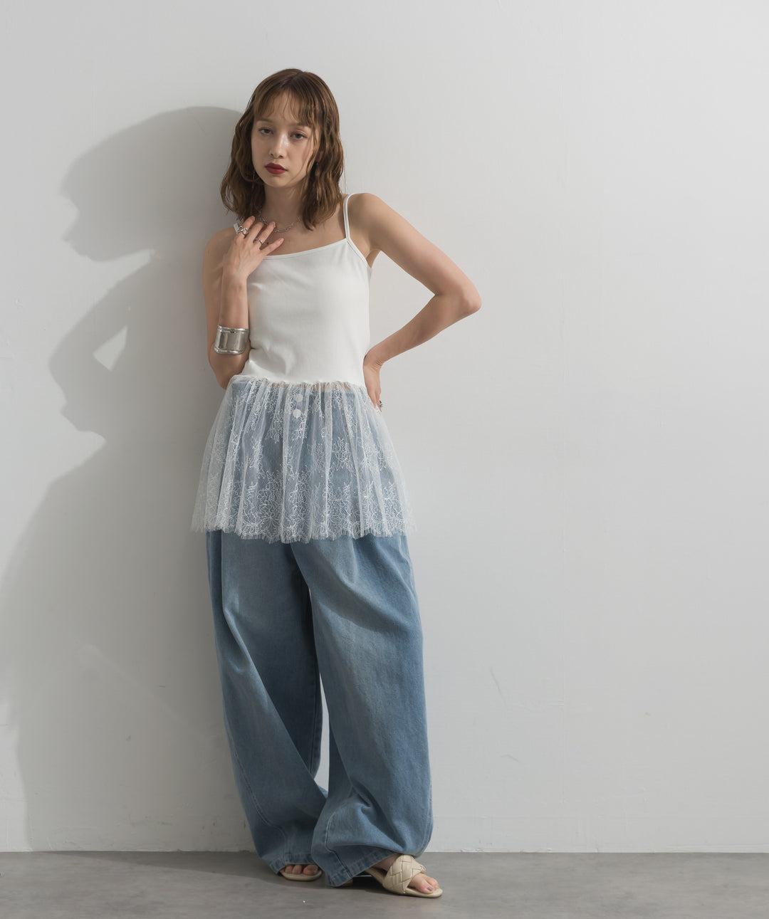 レース切り替えフライスキャミソール