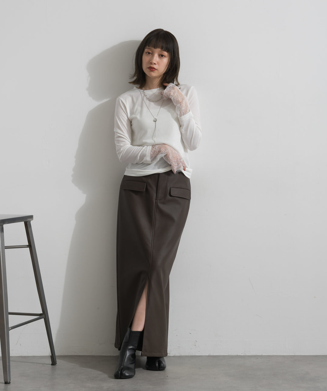 【SET】レーススリーブギャザーカットソー+フェイクレザーフロントスリットスカート(2set)