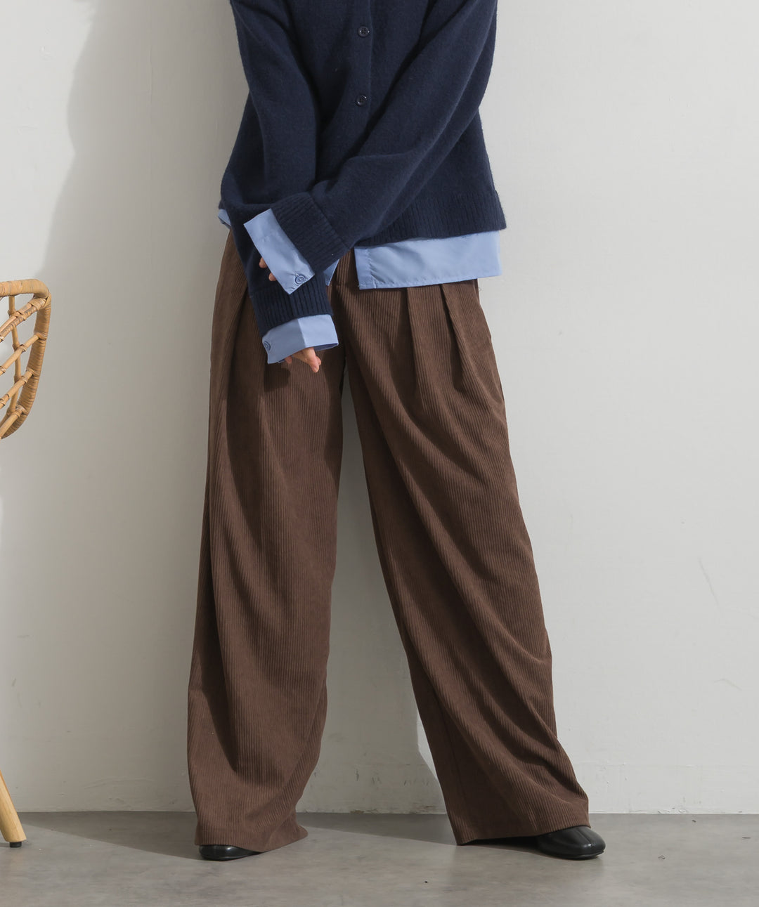【SET】アルパカタッチシャツドッキングカーディガン+コーデュロイタックトラウザーズパンツ(2set)
