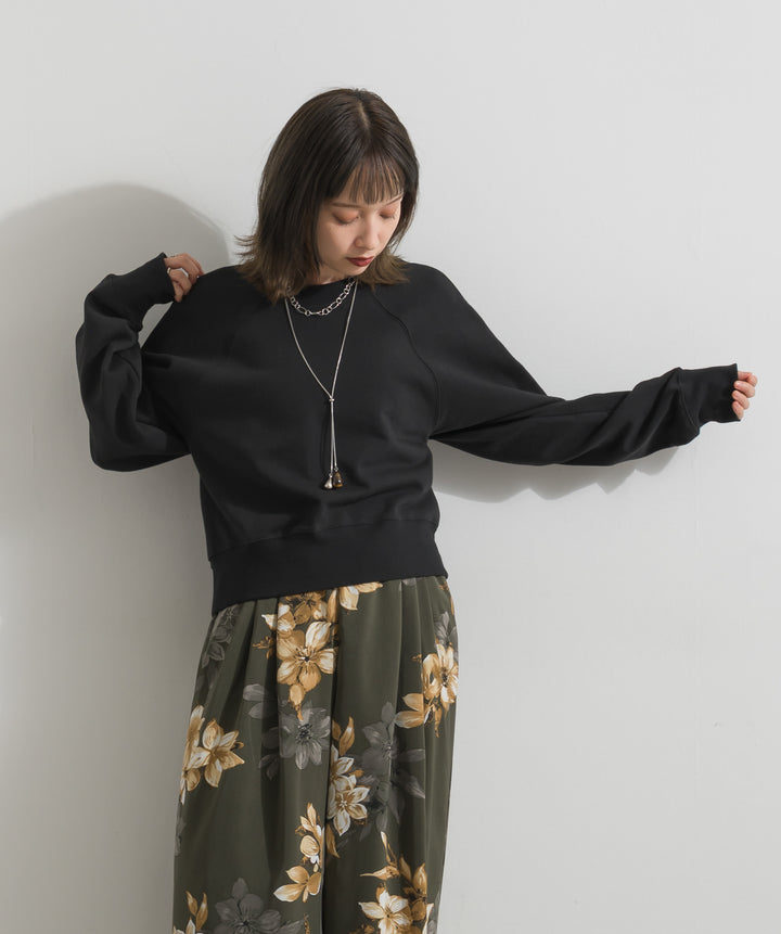 バックオープンギャザースウェット