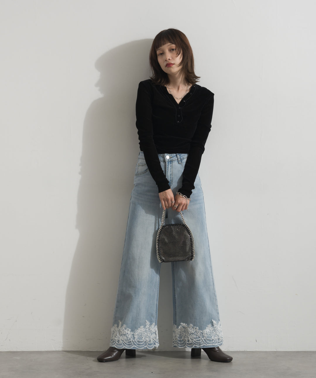 レースヘムワイドデニムパンツ