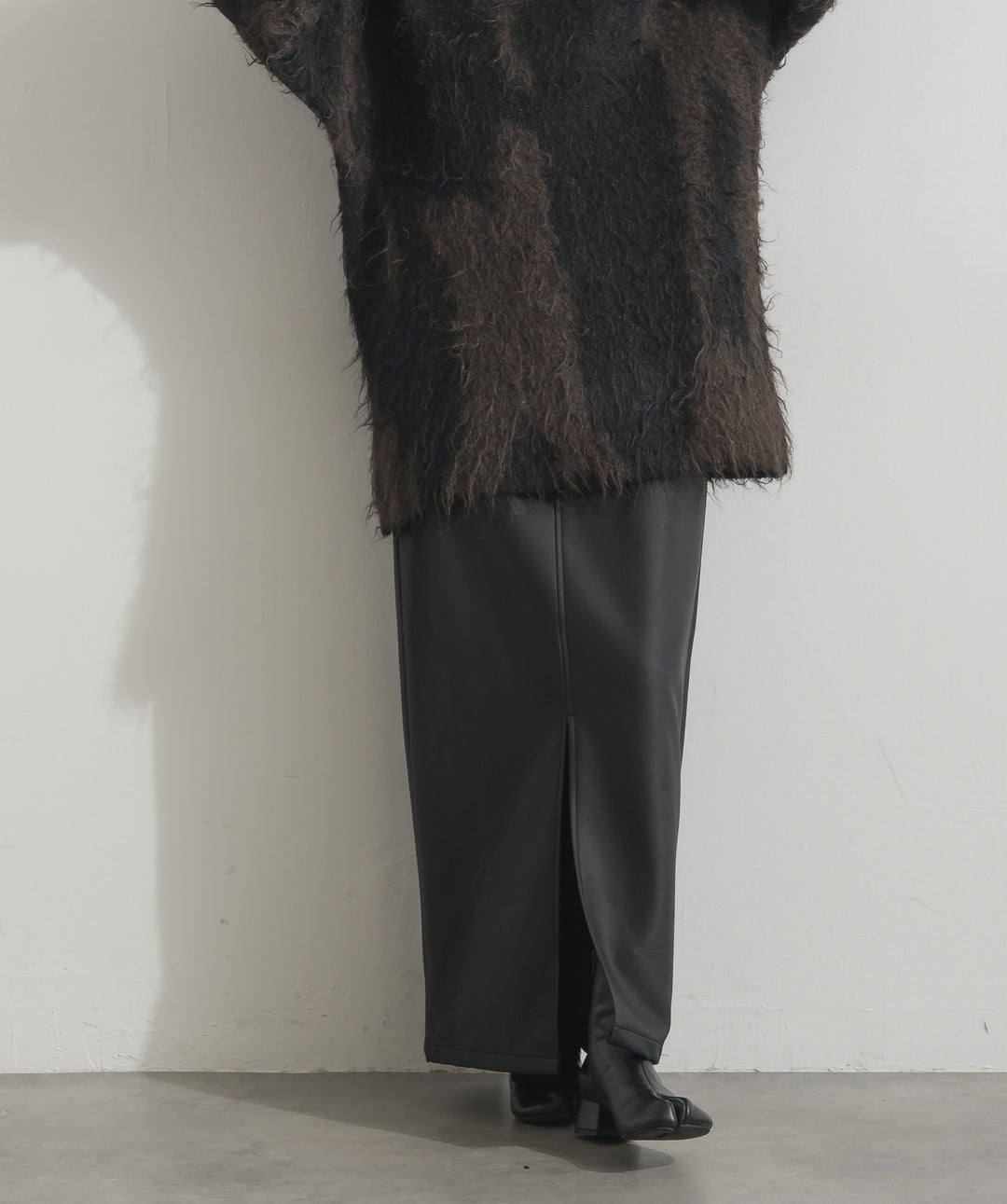 【SET】ニュアンス柄シャギーニットプルオーバー+フェイクレザーフラップポケットスカート(2set)