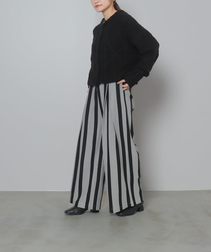 ストライプワイドパンツ
