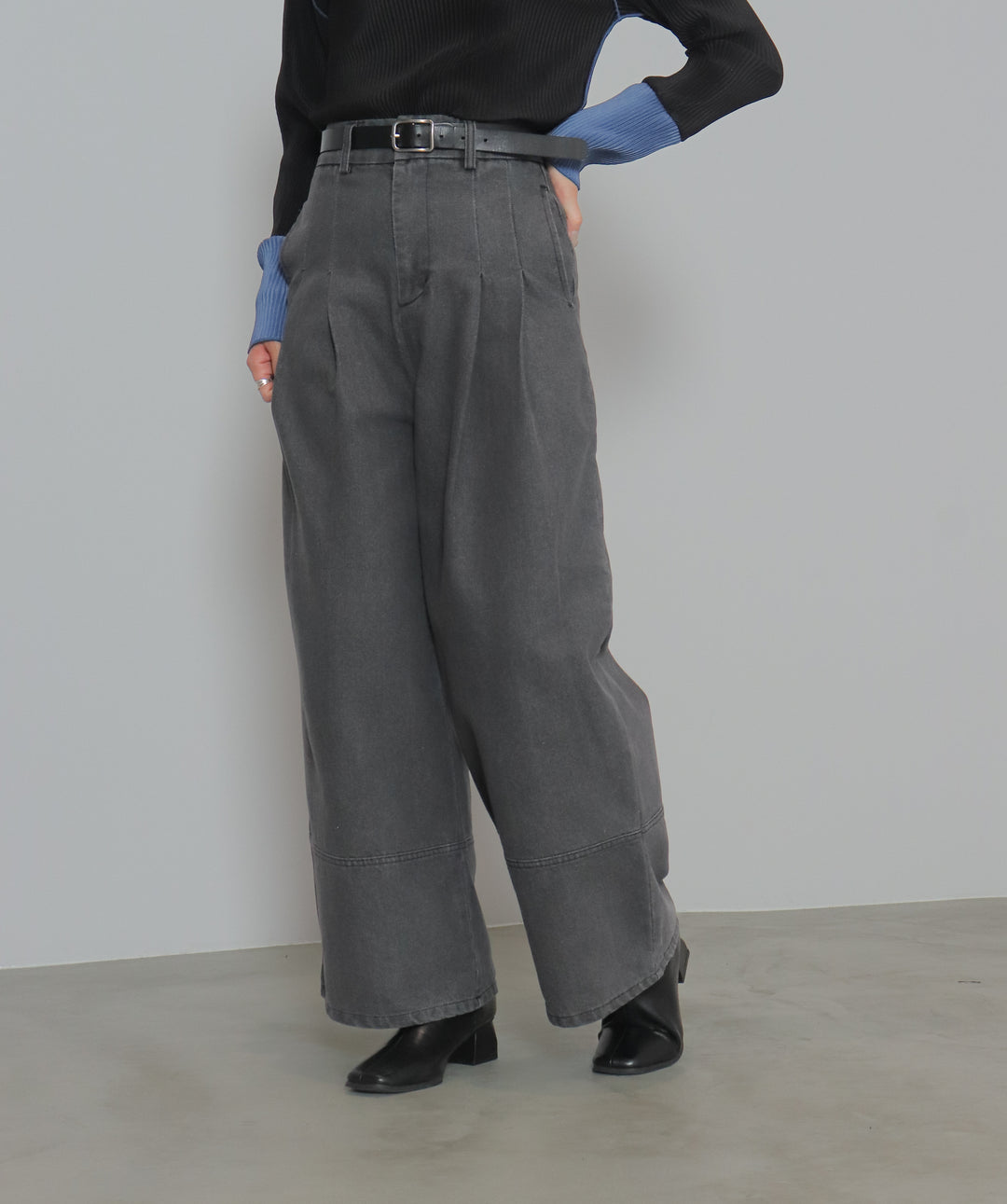 タックデニムワイドパンツ