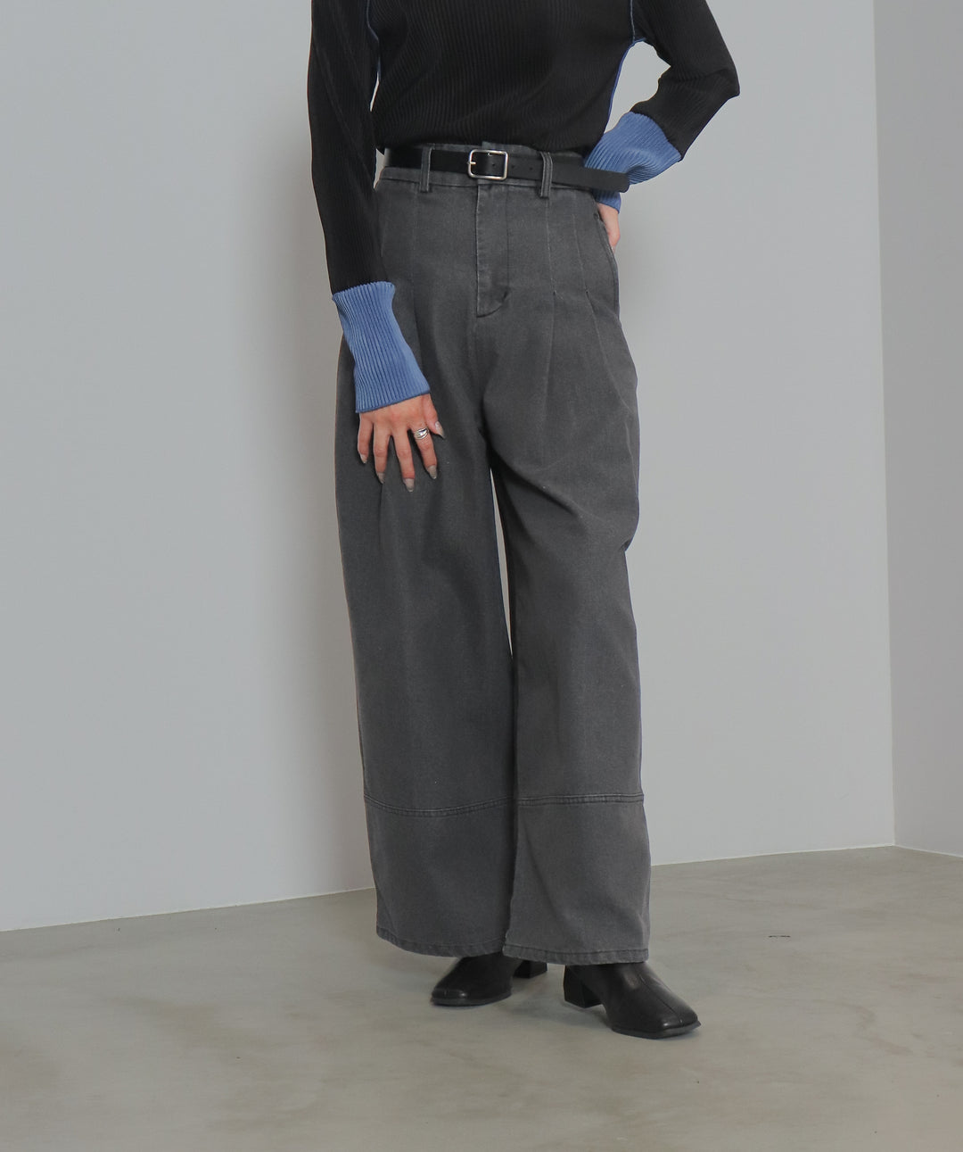 タックデニムワイドパンツ
